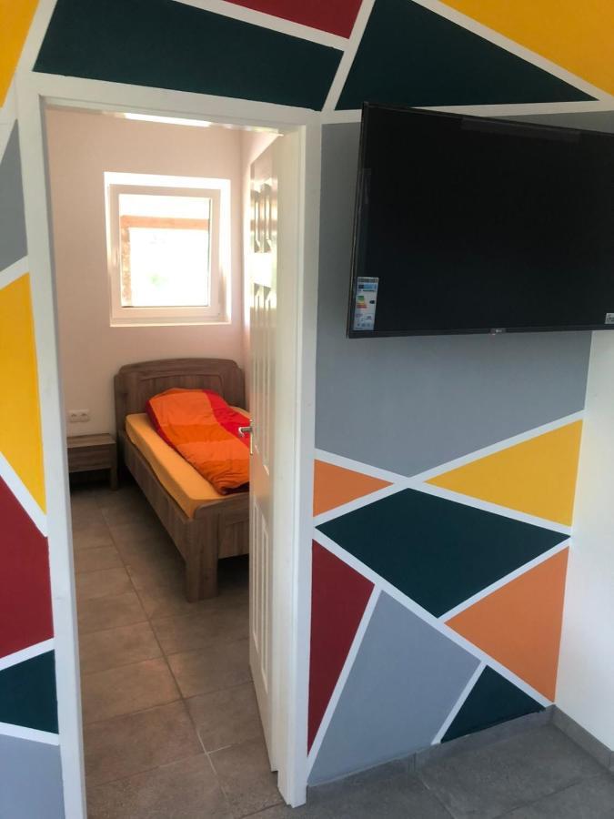 Podlovics Tanya Panzio Apartment Kemecse Ngoại thất bức ảnh