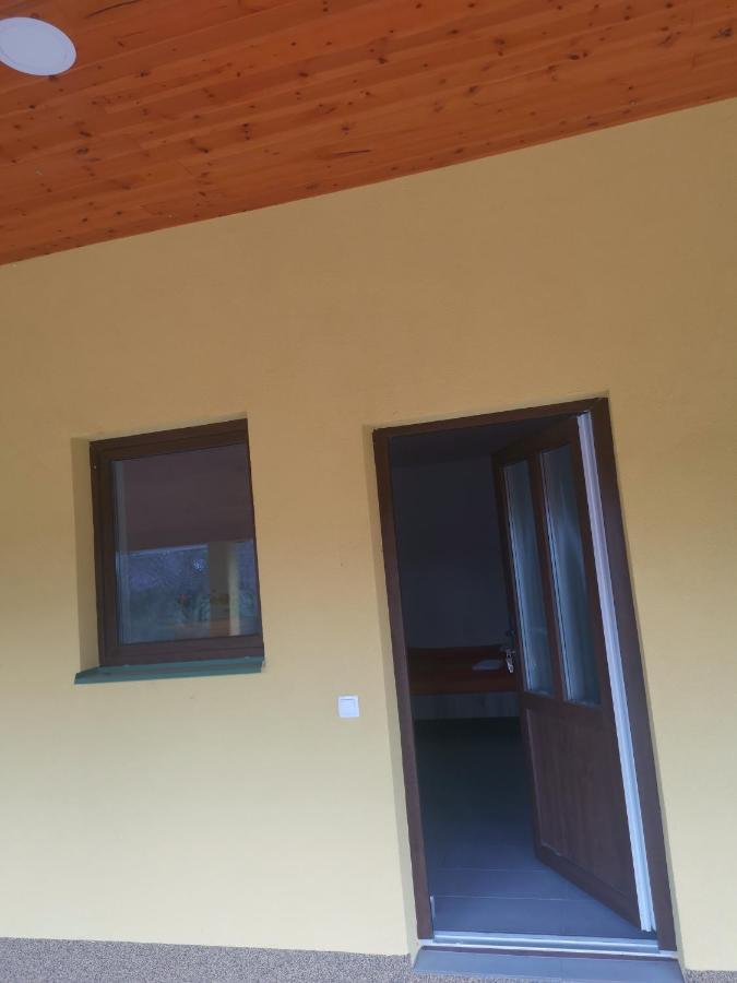 Podlovics Tanya Panzio Apartment Kemecse Ngoại thất bức ảnh