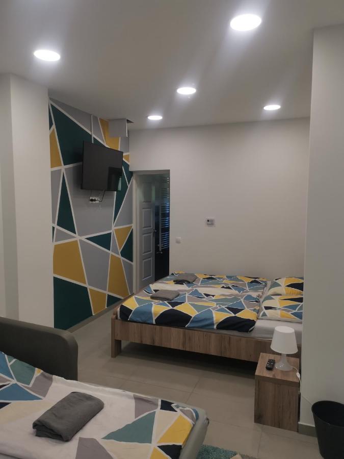 Podlovics Tanya Panzio Apartment Kemecse Ngoại thất bức ảnh